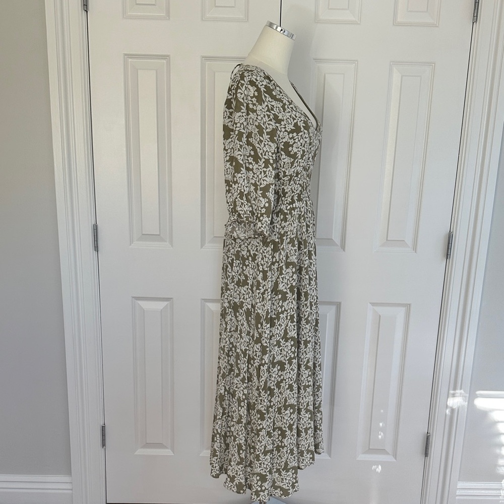Lulus Spring Meadows Olive Green Floral Print Midi Dress Size L - Picture 8 of 15